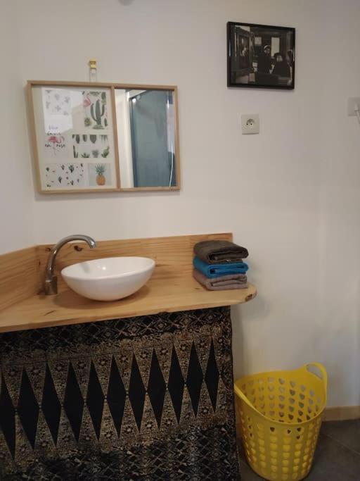 Superbe Appartement Dans Charmant Corps De Ferme Acheres-la-Foret Buitenkant foto
